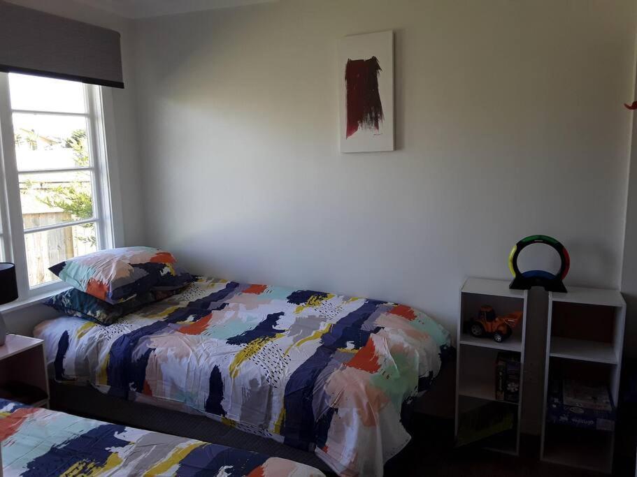 Relaxed Beach Retreat, Mod Family Friendly Bach Foxton Beach Bagian luar foto